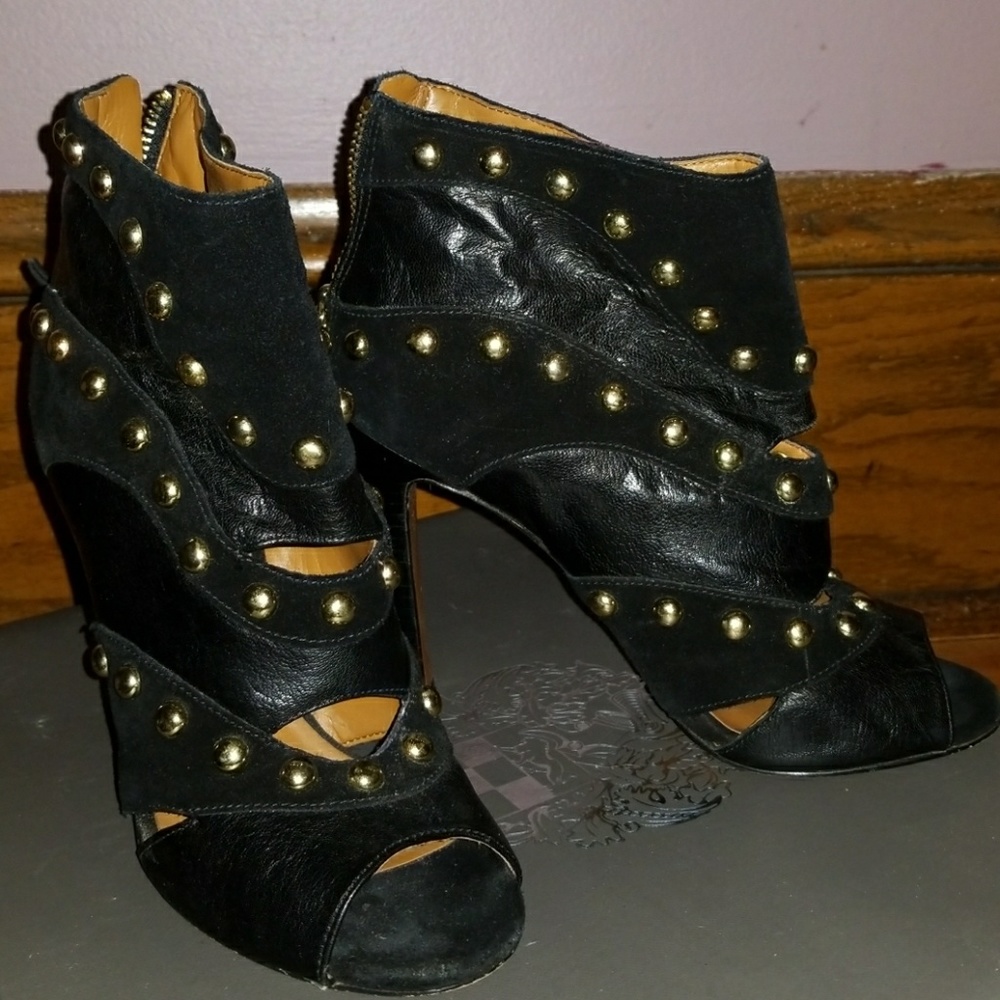 EUC Nine West booties
