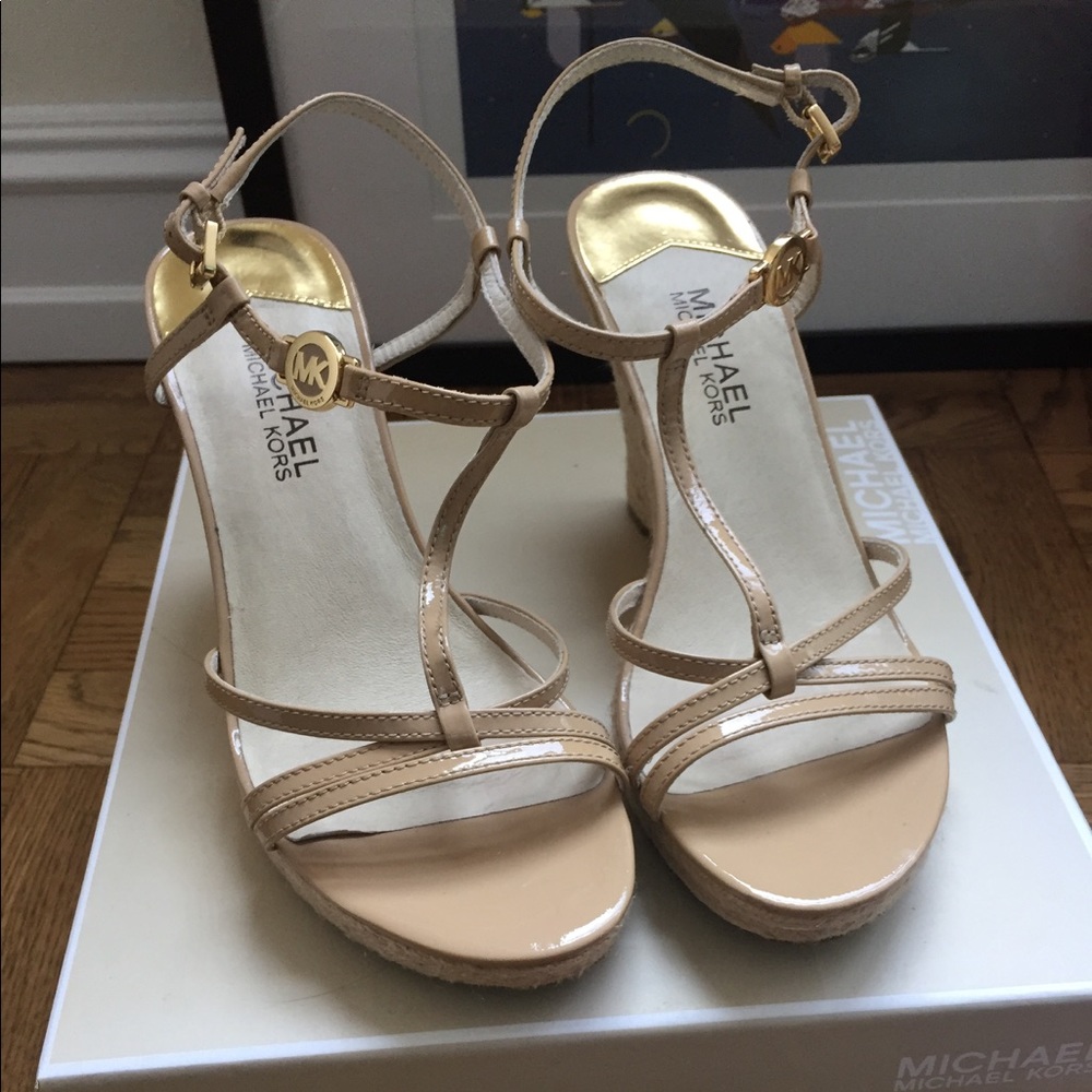 Michael Kora Kami T-Strap wedge sandal NEW