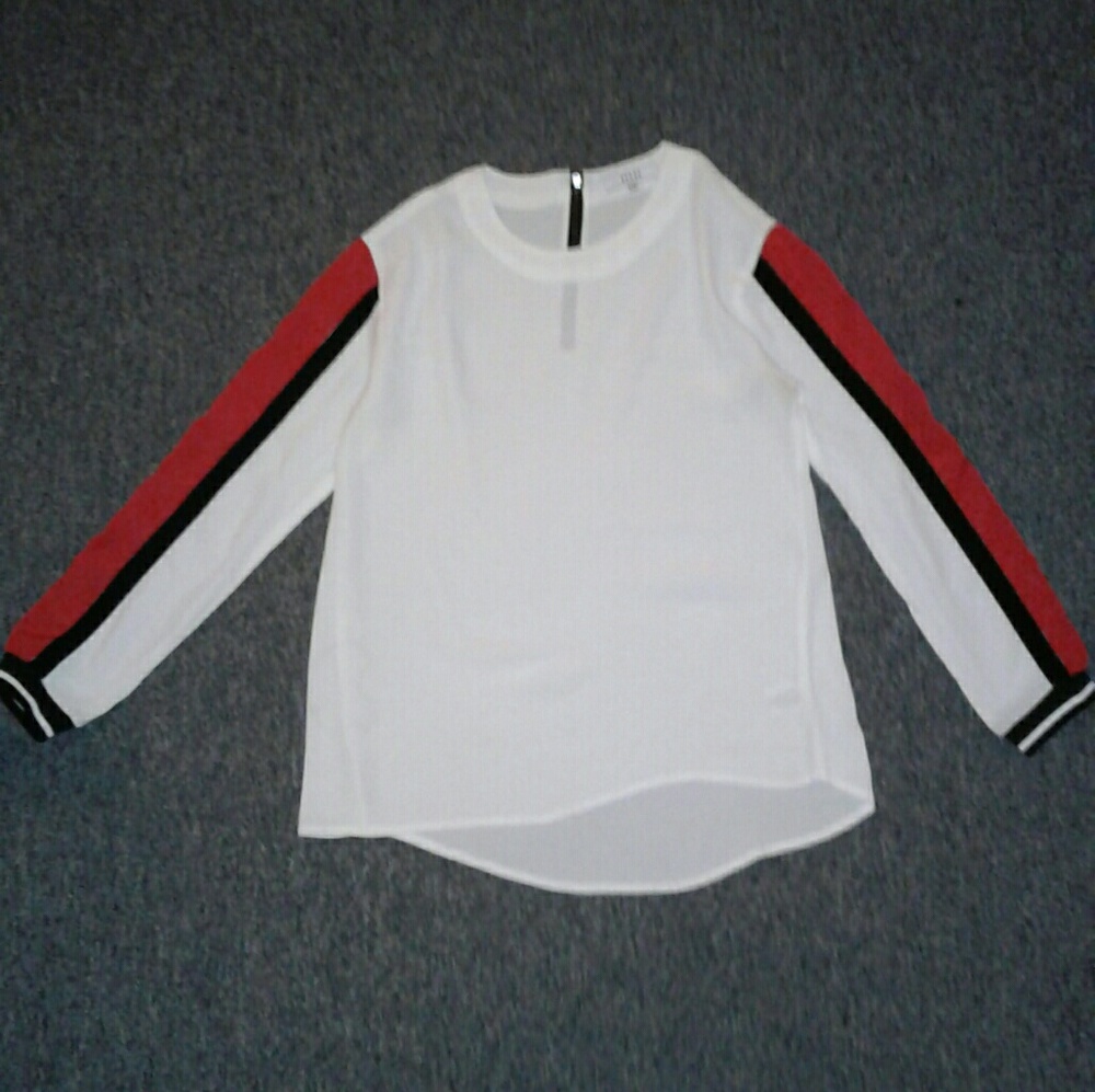 RO & DE Sheer winter white Tunic Top Medium