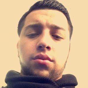 Meet your Posher, Christopher