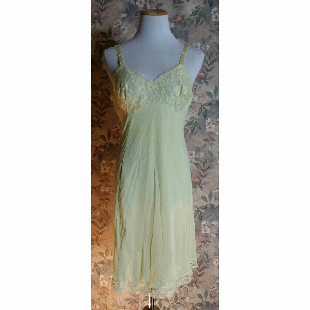 Sears Yellow 100% Nylon Slip