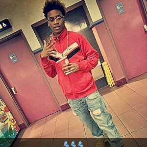 Meet your Posher, Deandre