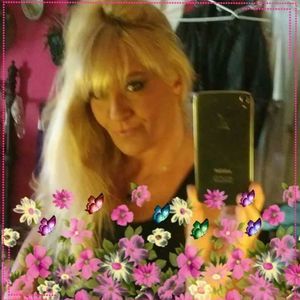 Meet your Posher, Nadine