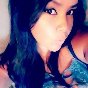 Meet your Posher, Stacie