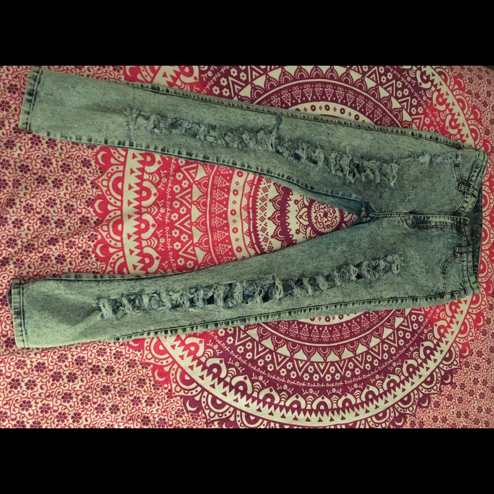High waisted bleached out ripped skinny jeans