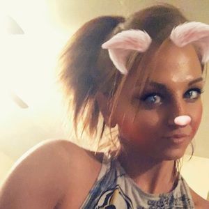 Meet your Posher, Mandy