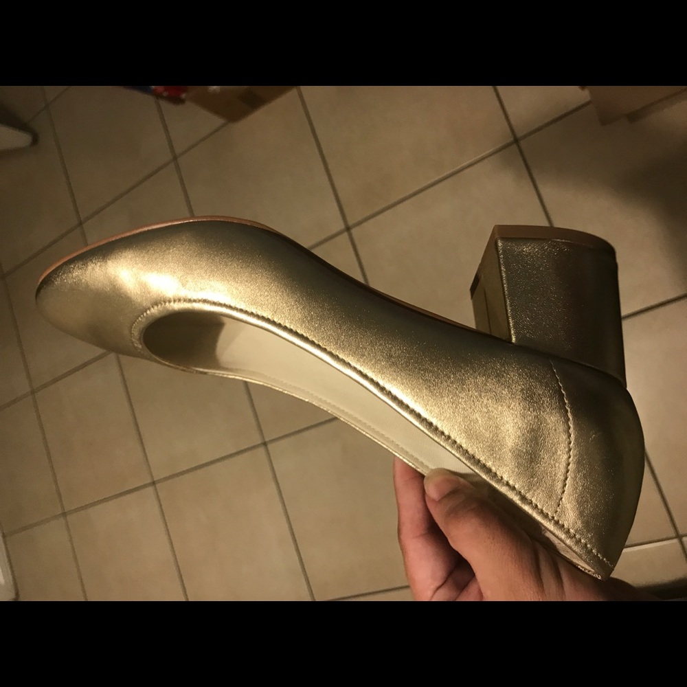 Brand new gold Steve Madden shoes