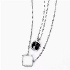 WHITE HOUSE BLACK MARKET NECKLACE