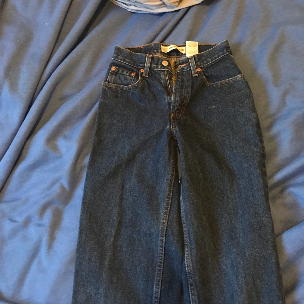 Wide legged levis