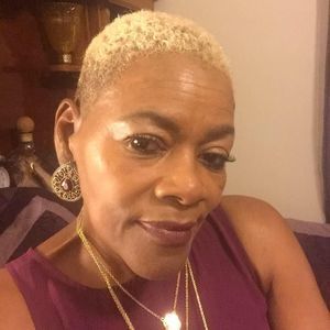 Meet your Posher, Erma