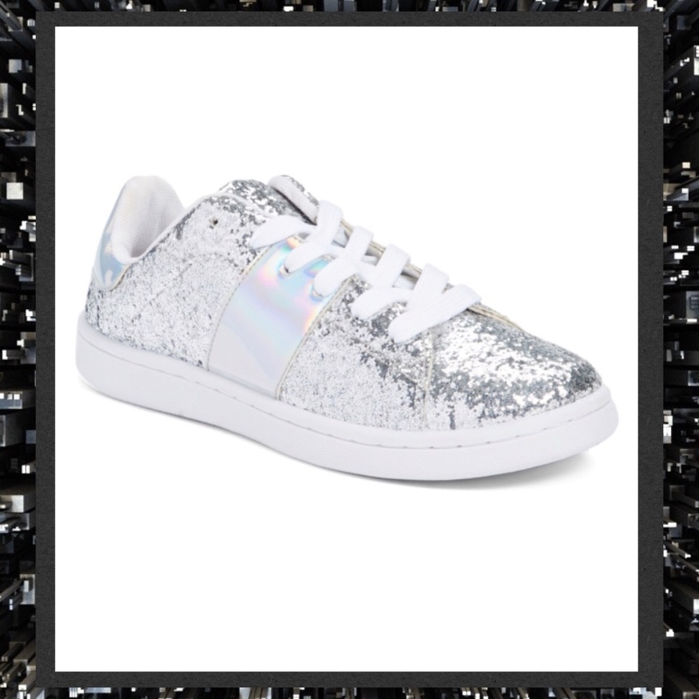 NWT- Silver Glitter sneakers (so cute!) 💗