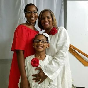 Meet your Posher, Mila