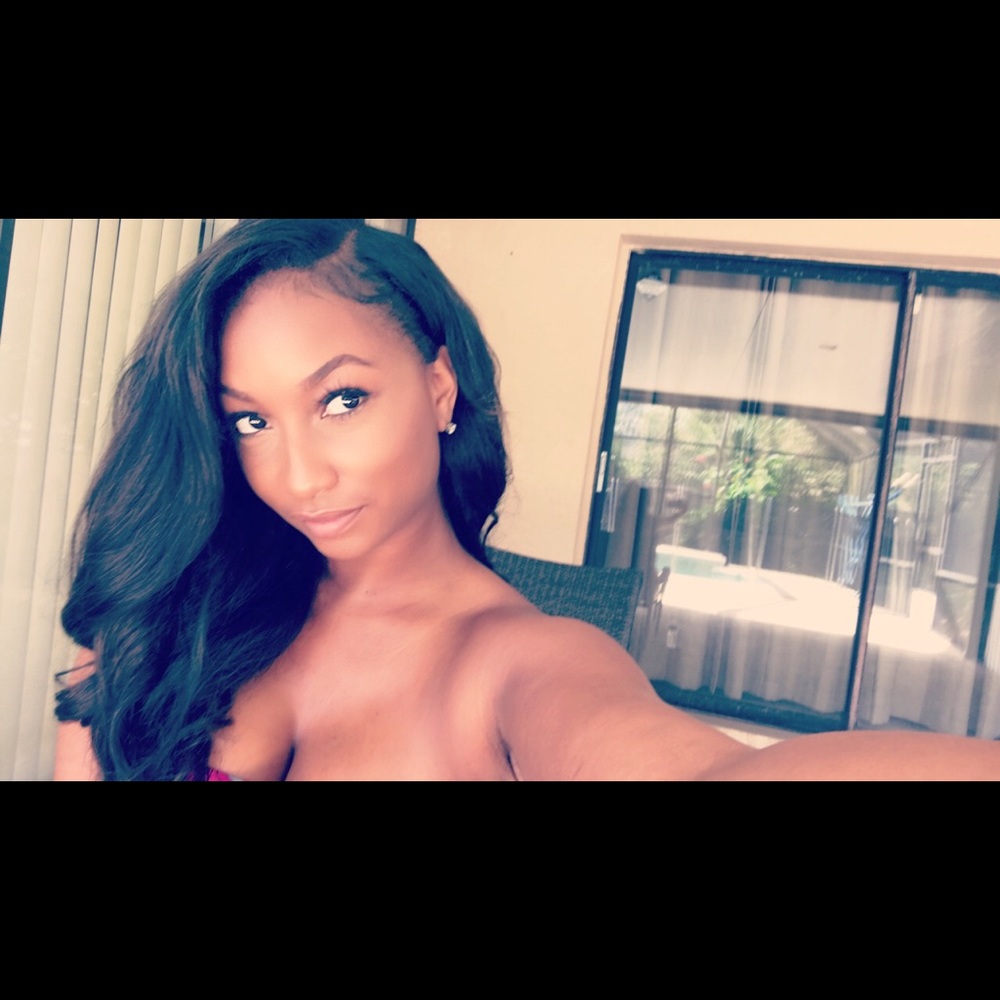 Meet your Posher, Amber