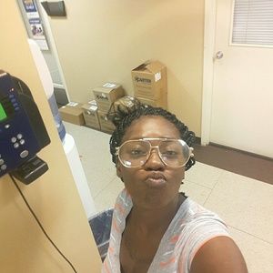 Meet your Posher, Tamara