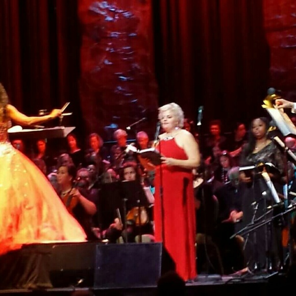 Meet your Posher, Joanne - Picture 4 of 6