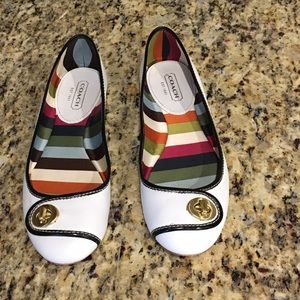 COACH Flats Size 8, Noel White Shoes Black Trim