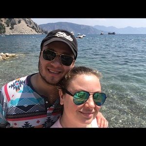 Meet your Posher, Mel