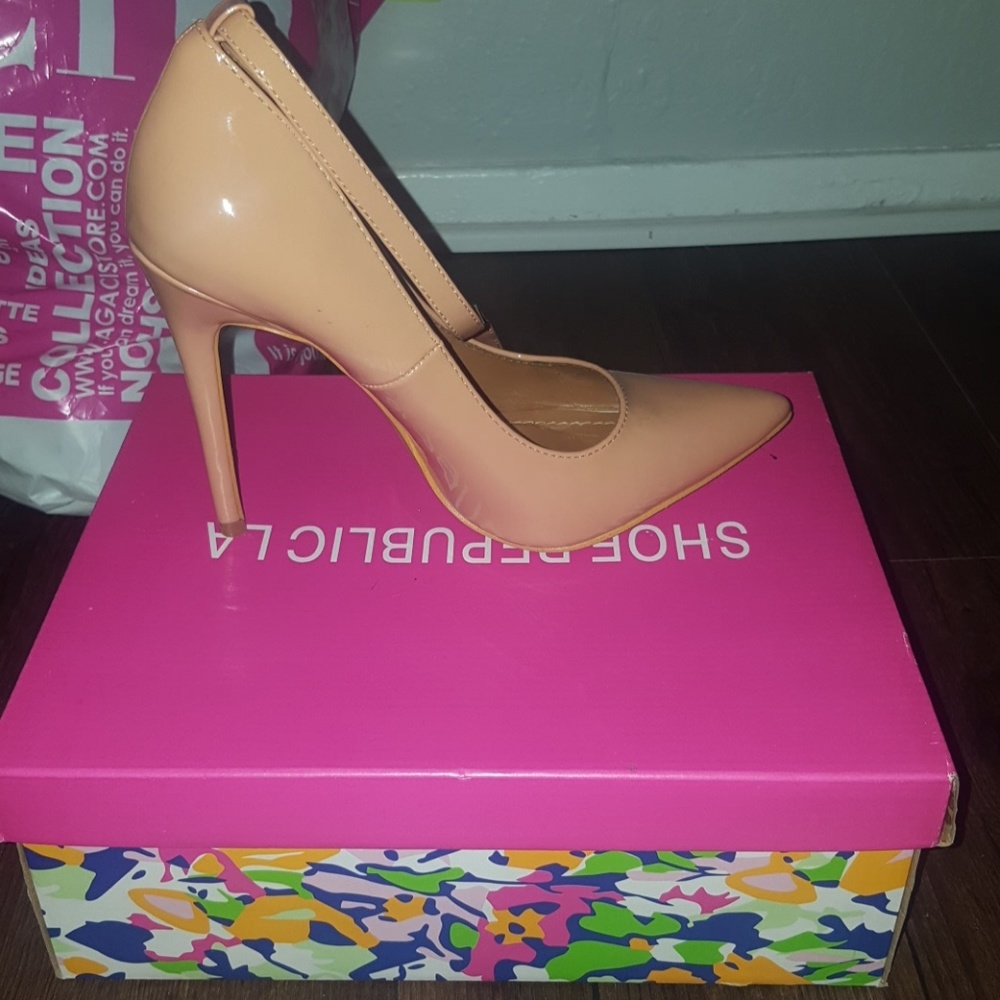 Tan Shoe Republica Heels