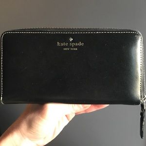 Kate Spade Black Lacey Wallet