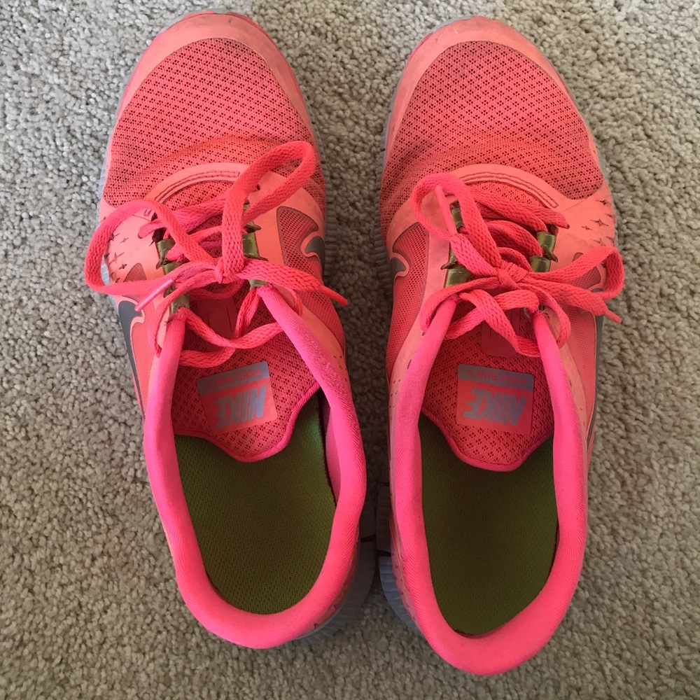 Hot Pink Nike Free Runs