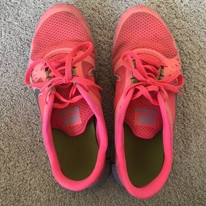 Hot Pink Nike Free Runs
