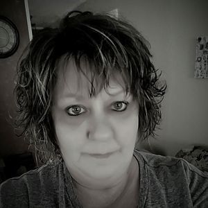 Meet your Posher, Michele