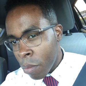 Meet your Posher, Christopher