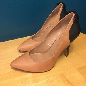 Jessica Simpson two tone heels