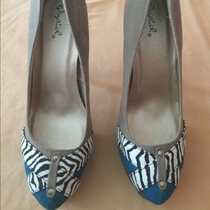 Qupid platform heels