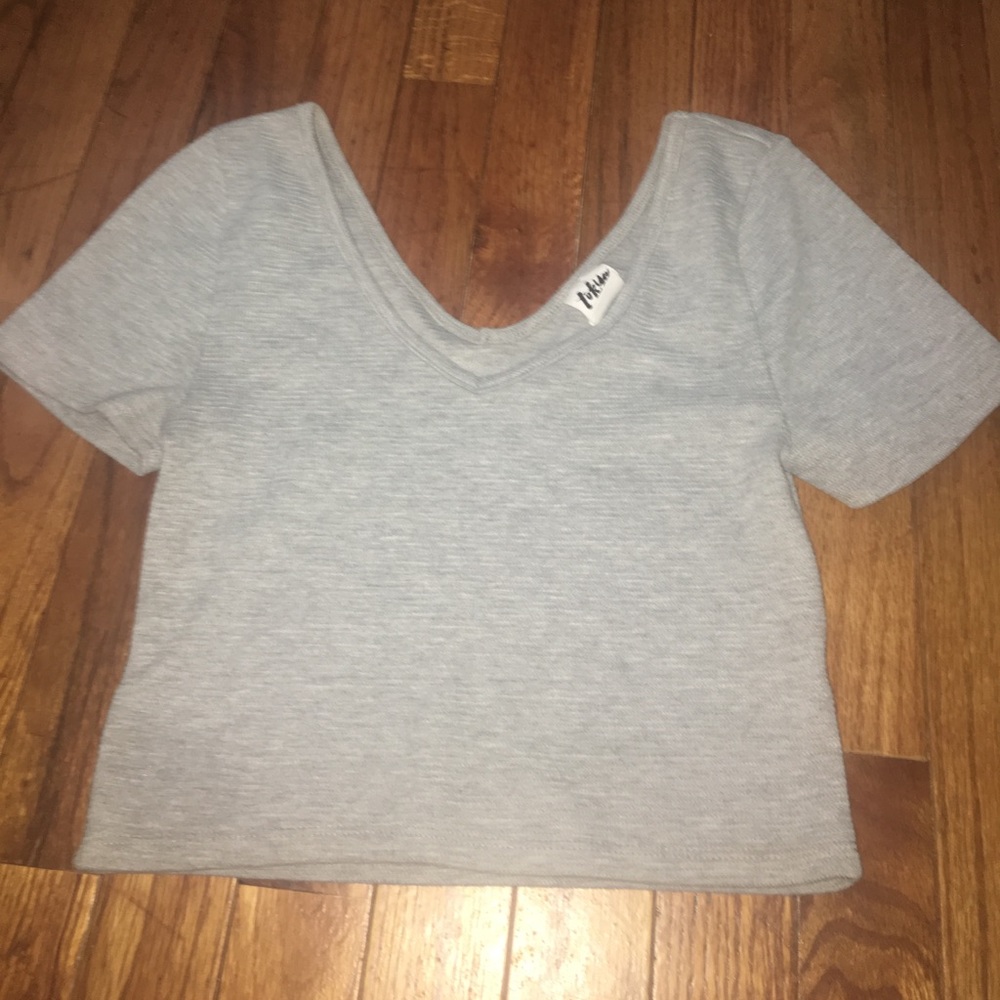 MAKE ME AN OFFER ❗️ gray crop top