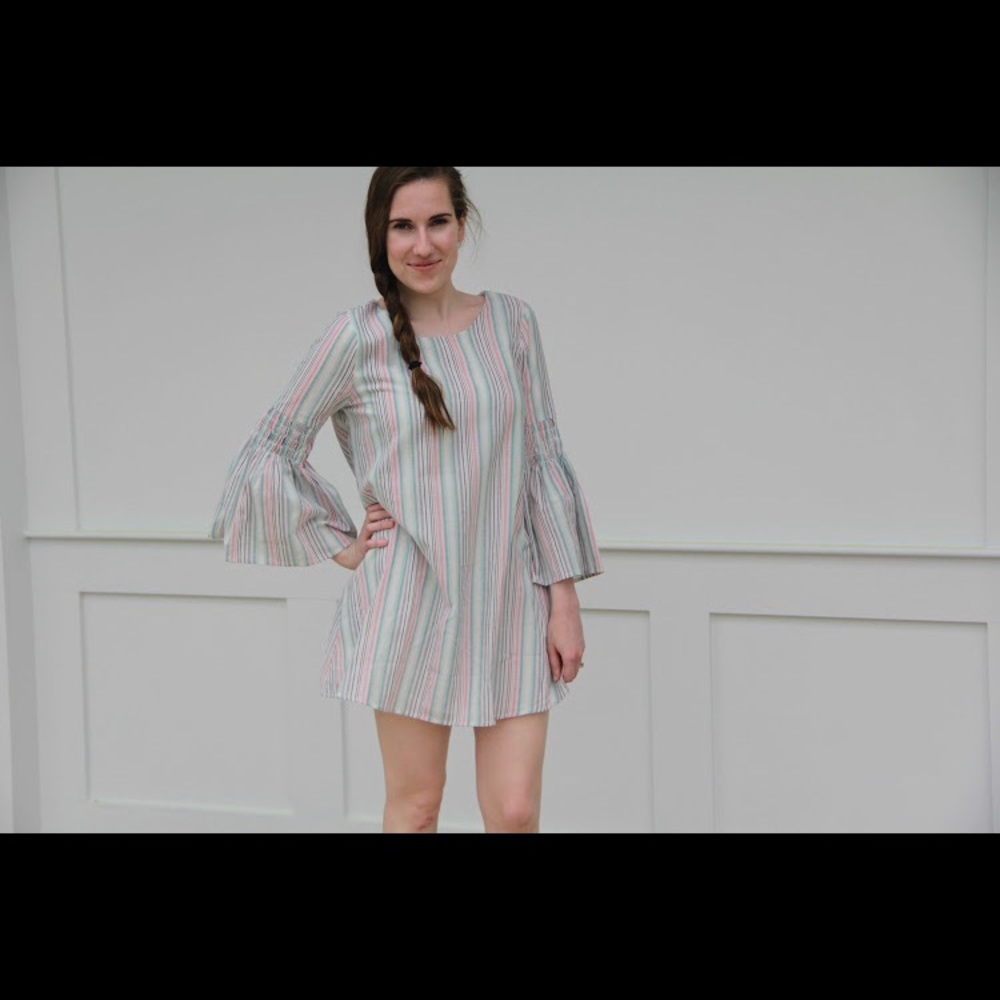 Super cute bell sleeve dress