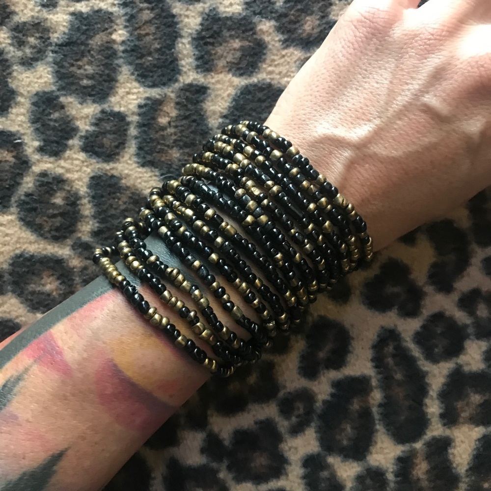 Beaded bracelet