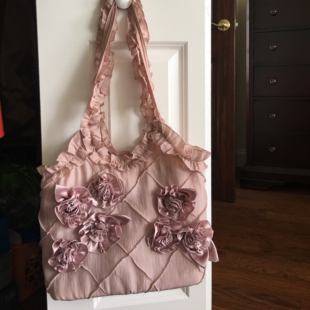 CHIC PALE PINK FLORAL SHOULDER BAG