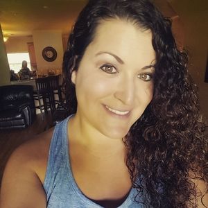 Meet your Posher, Tonya