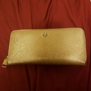 FINAL MARKDOWN! Tory Burch rose gold wallet