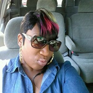 Meet your Posher, Nyree