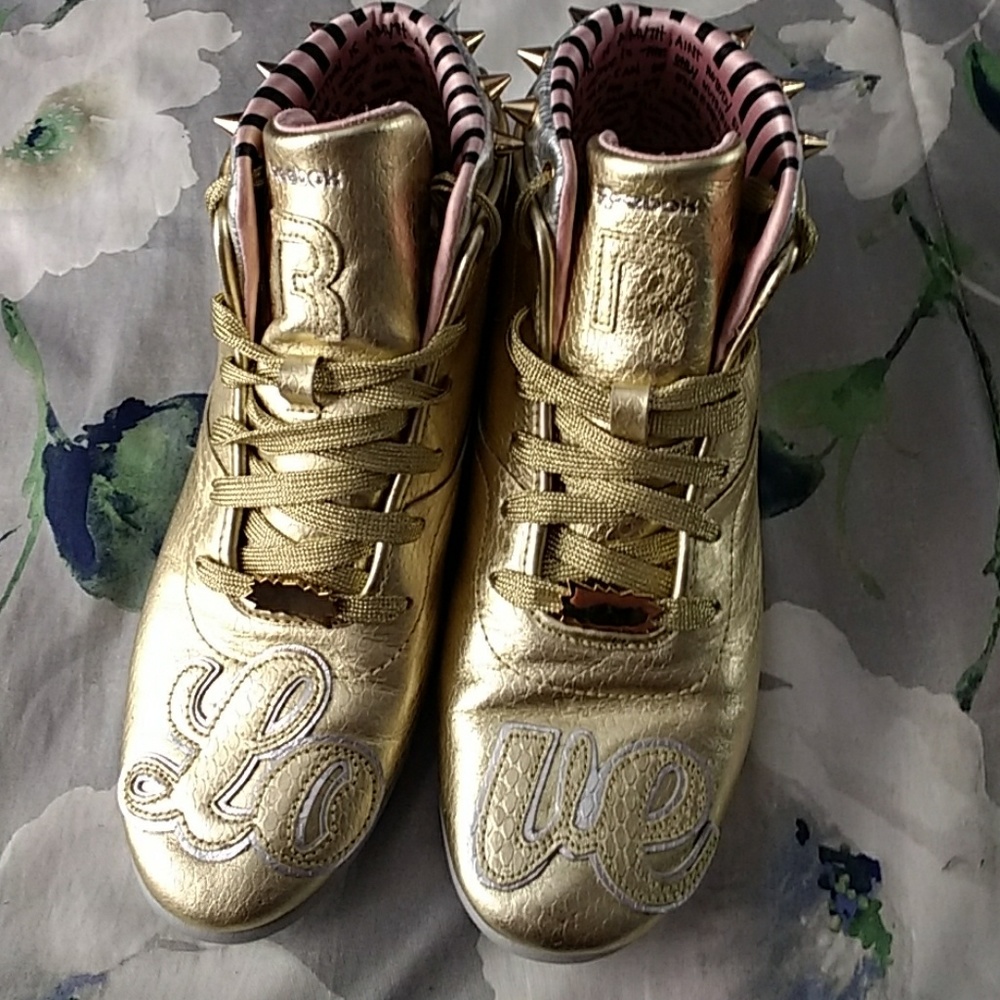 Melody Ehsani Reebok (limited edition)