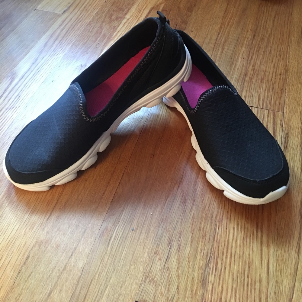 Slip on sneaker