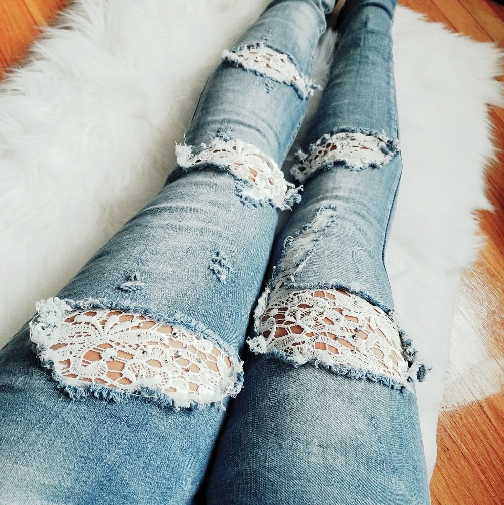LACEY Crochet Lace Distress Skinny Jean - Picture 4 of 7