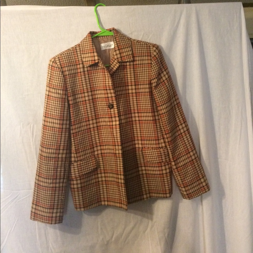 Villager brown jacket size six.