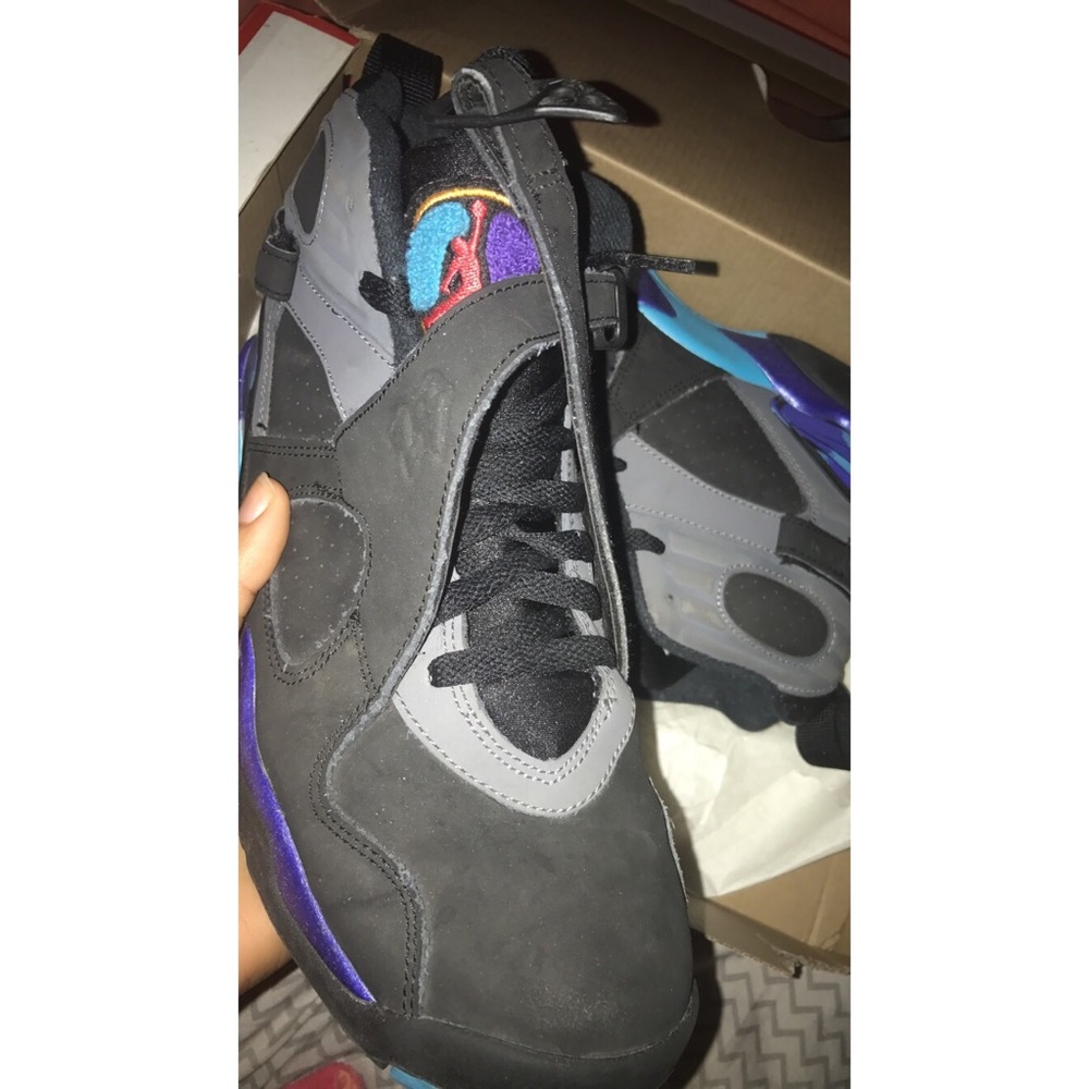 Retro aqua 8s