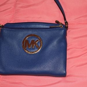 Michael kors crossbody bag
