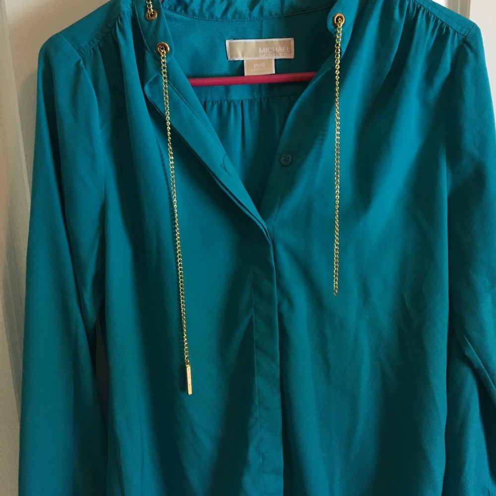 Dress tops