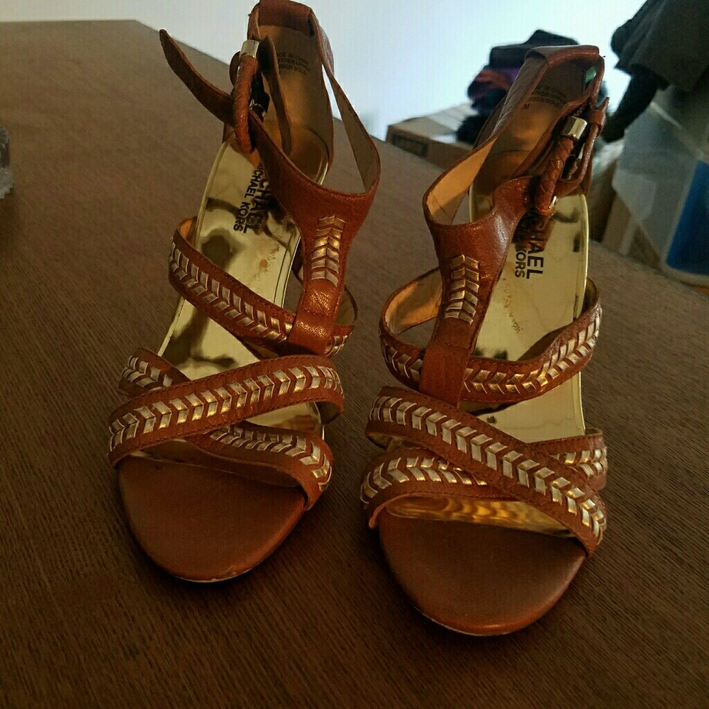 Michael Kors Sandals - Picture 1 of 5