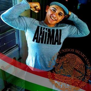 Meet your Posher, Cristian maclovio