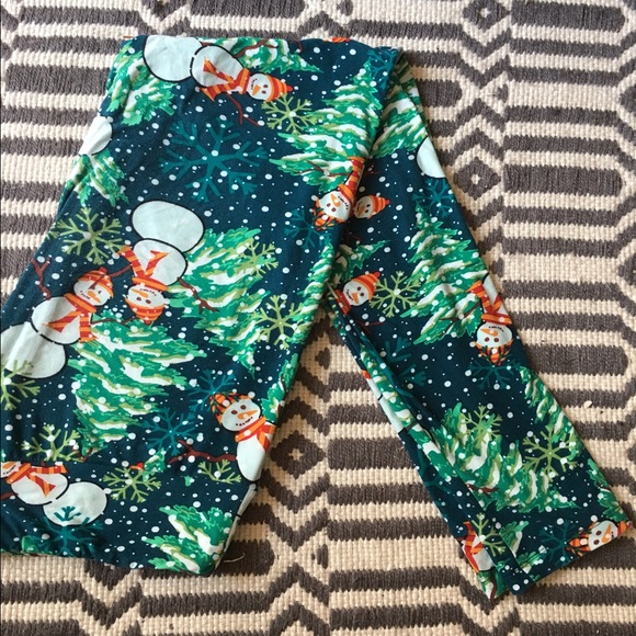 LuLaRoe Pants - LuLaRoe Snowman Christmas TC Leggings!