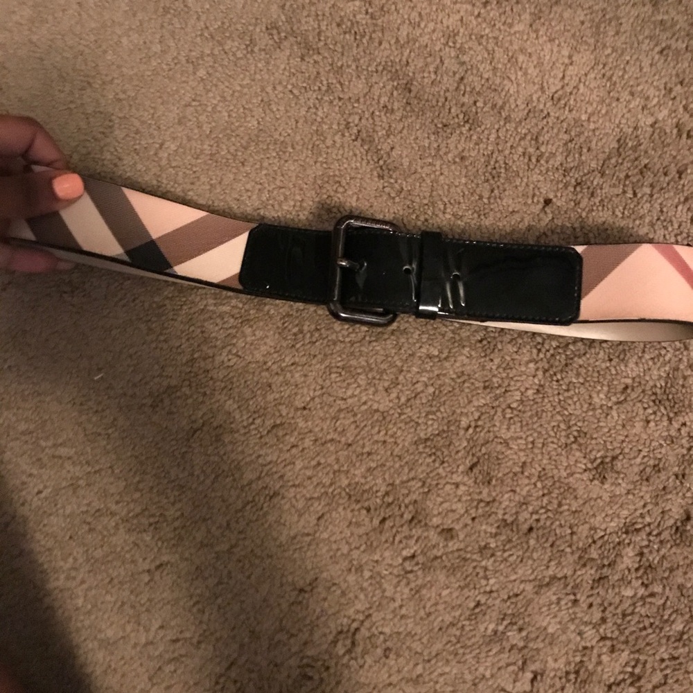 Burberry belt