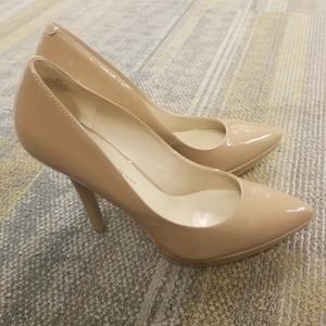 Nine West Nude Pumps
