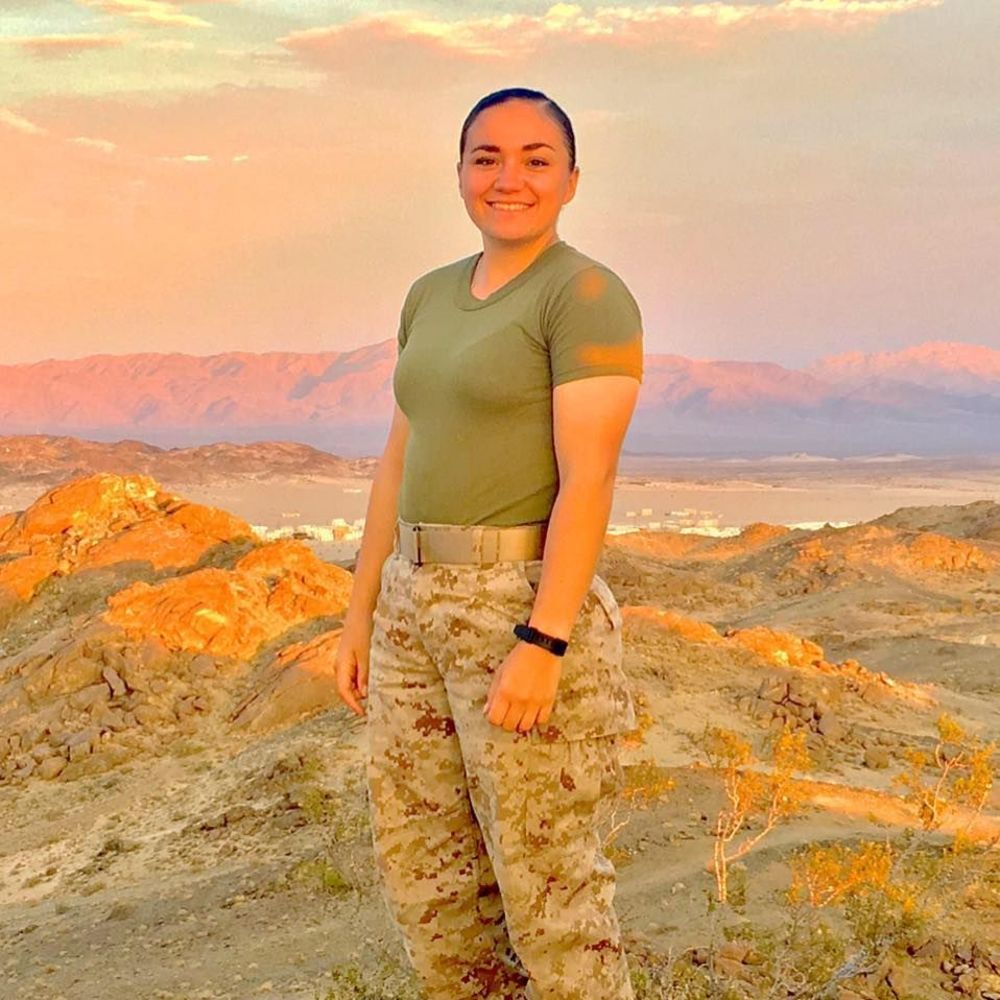 Meet your Posher, Briana