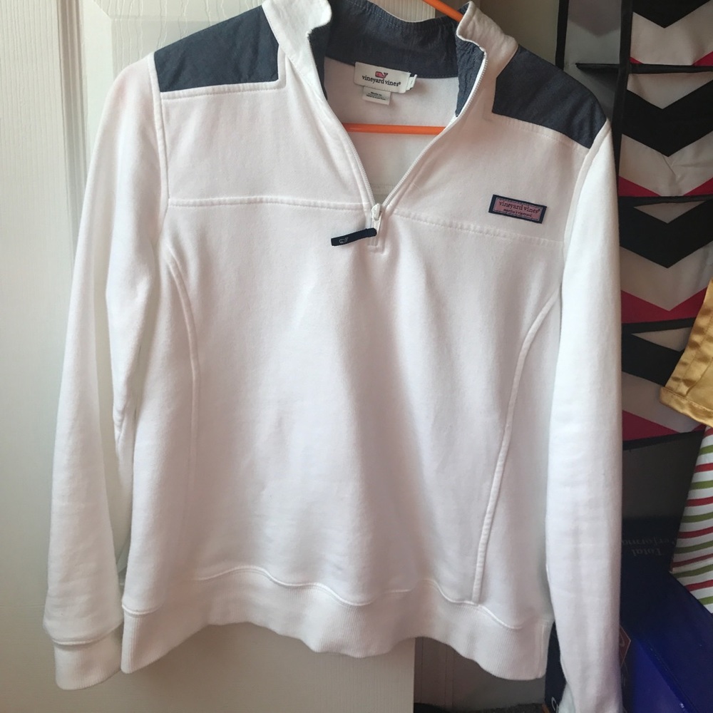SOLD vineyard vines shep shirt